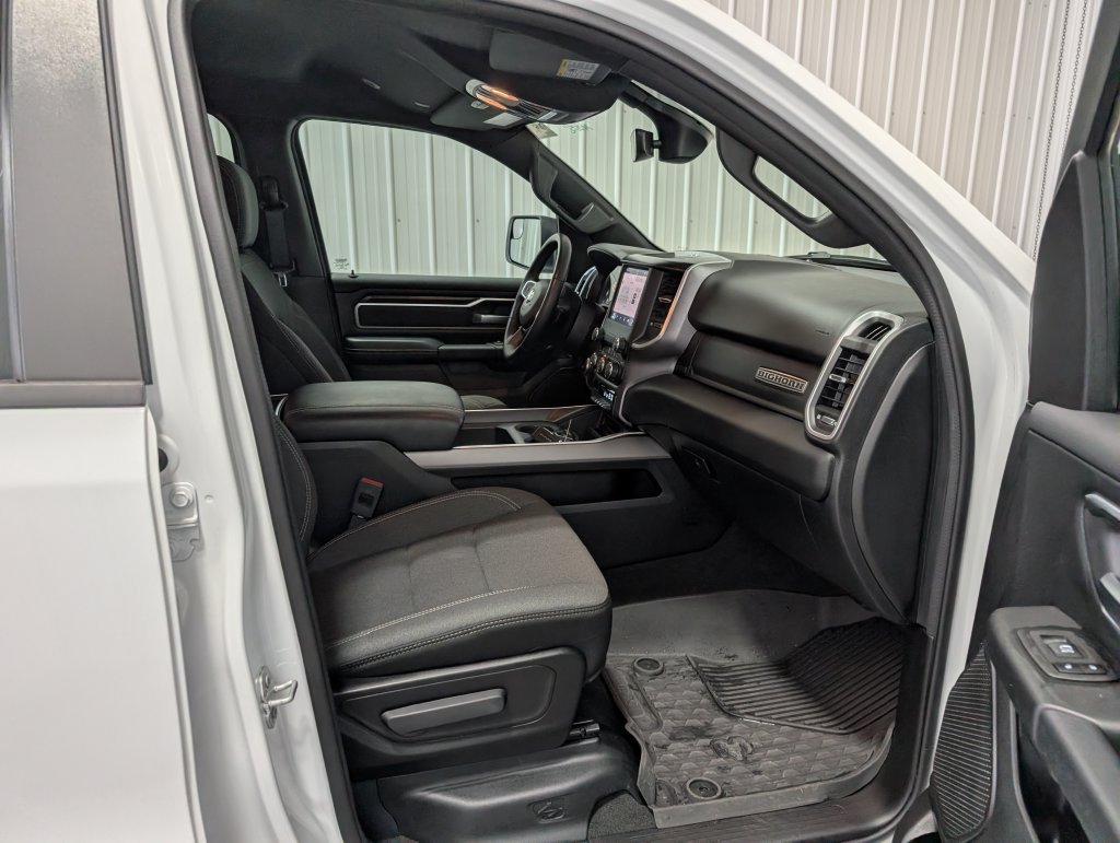 Used 2023 RAM 1500 Big Horn AWD/4WD image 29