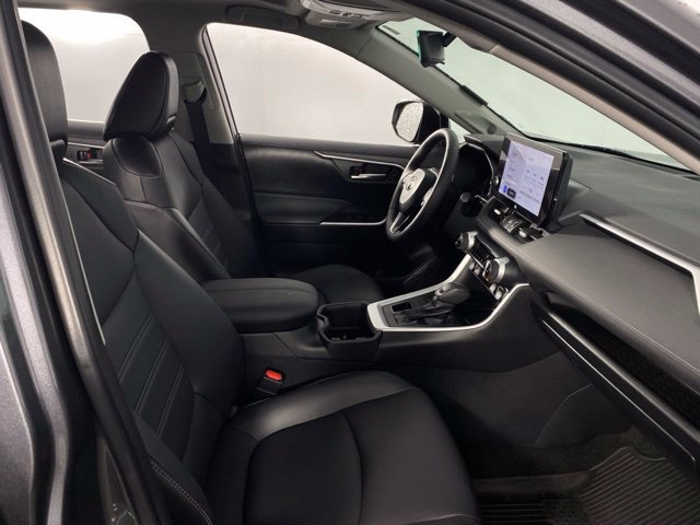 Used 2023 Toyota RAV4 XLE Premium AWD/4WD image 16