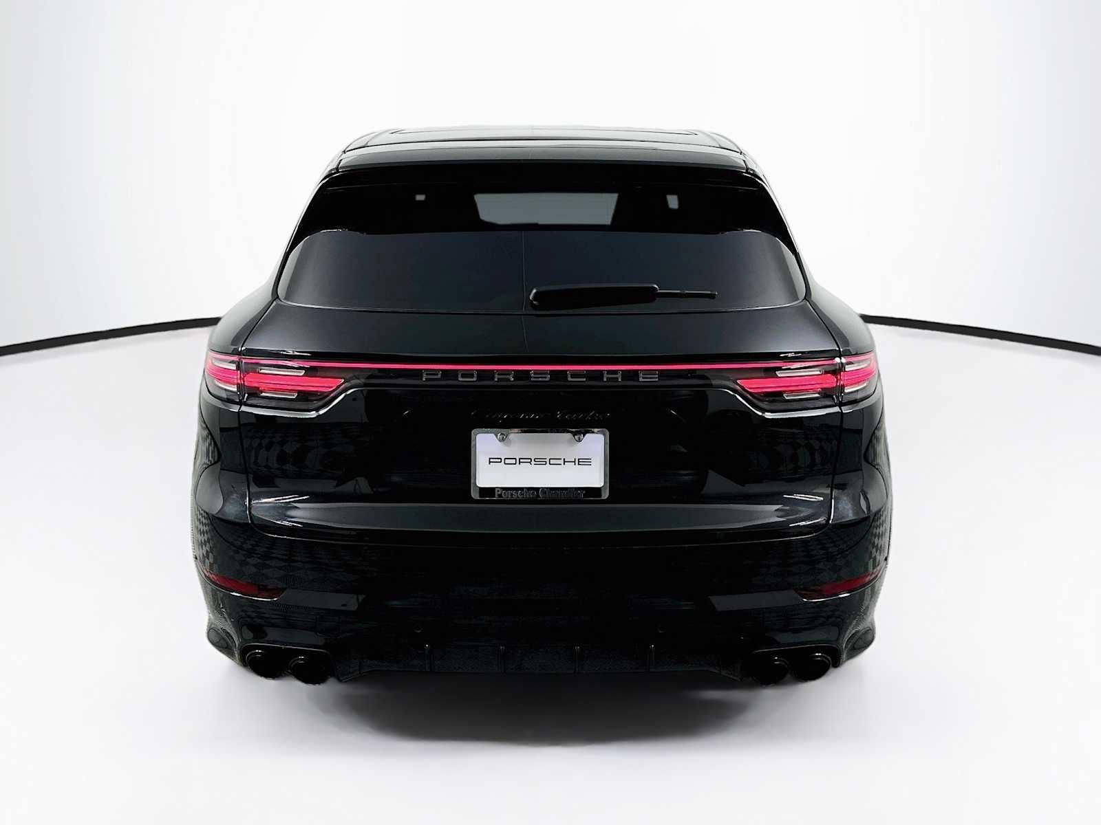Certified 2023 Porsche Cayenne Turbo AWD/4WD image 10