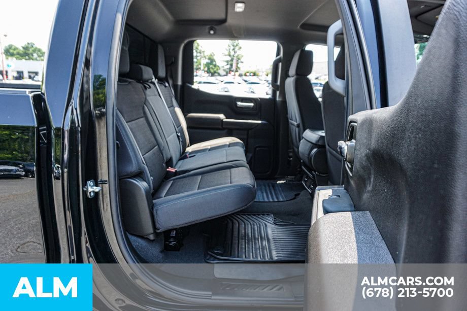 Used 2024 Chevrolet Silverado 1500 Custom Trail Boss w/ Dark Appearance Package AWD/4WD image 21
