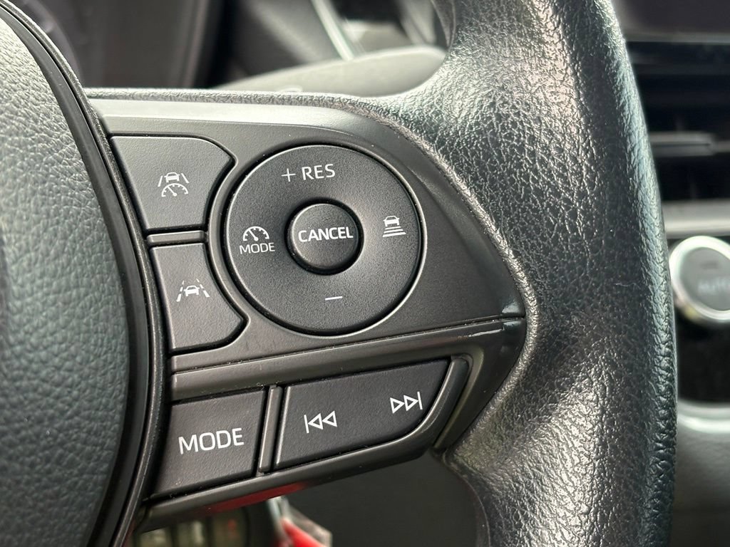 Used 2023 Toyota Corolla LE FWD image 12