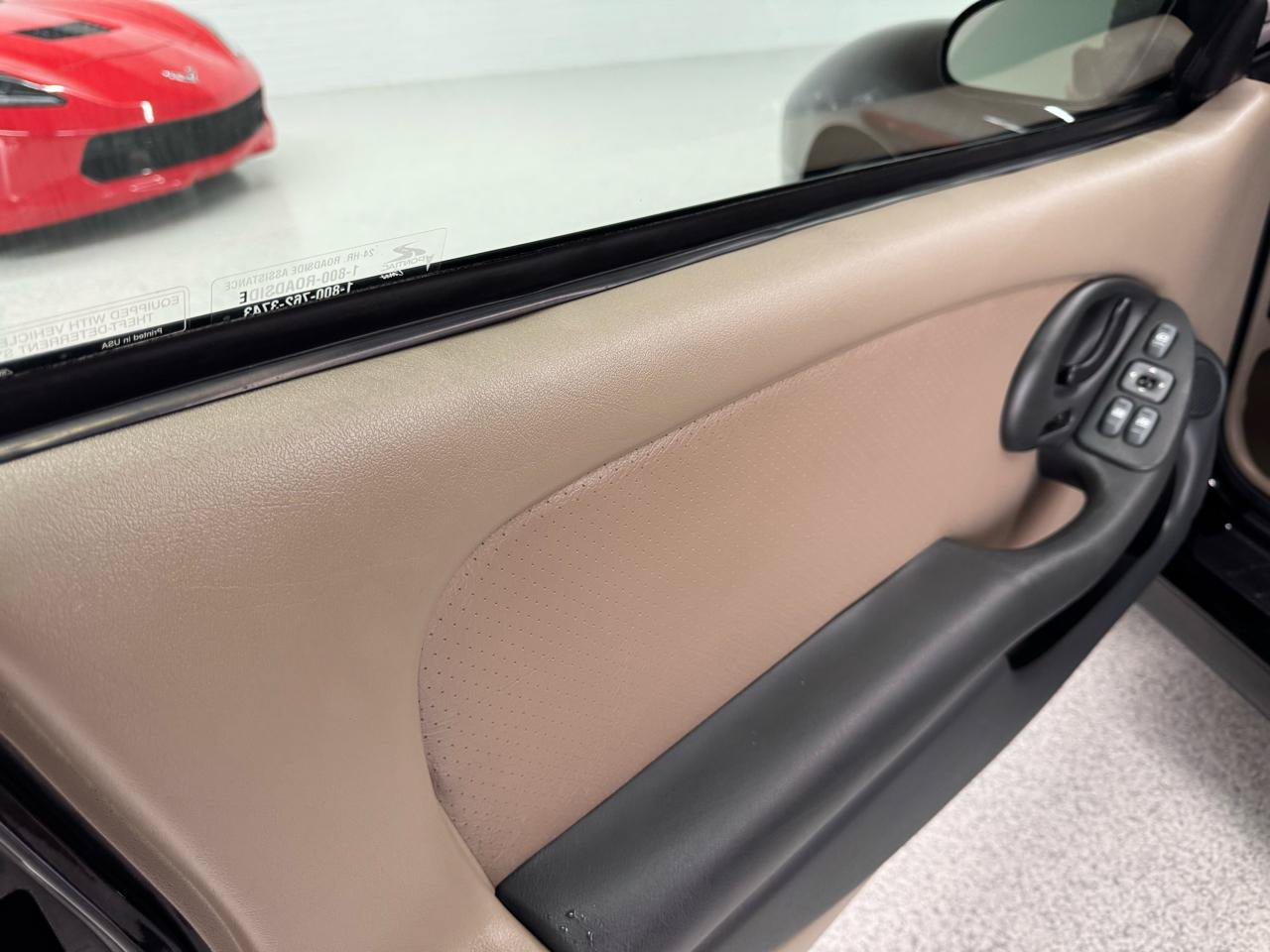 Used 1999 Pontiac Firebird Formula RWD image 44
