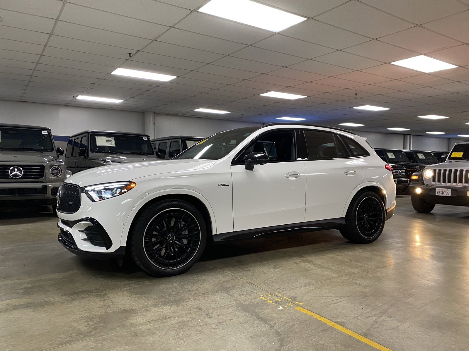 Used 2024 Mercedes-Benz GLC 43 AMG 4MATIC image 4