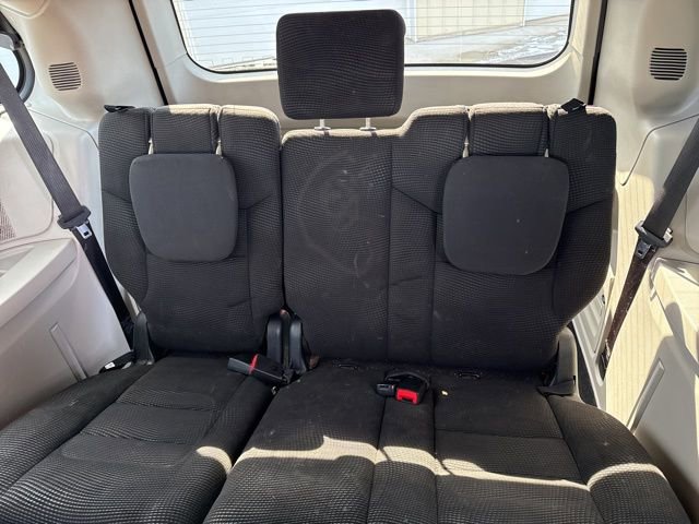Used 2020 Dodge Grand Caravan SE w/ UConnect Hands-Free Group image 11