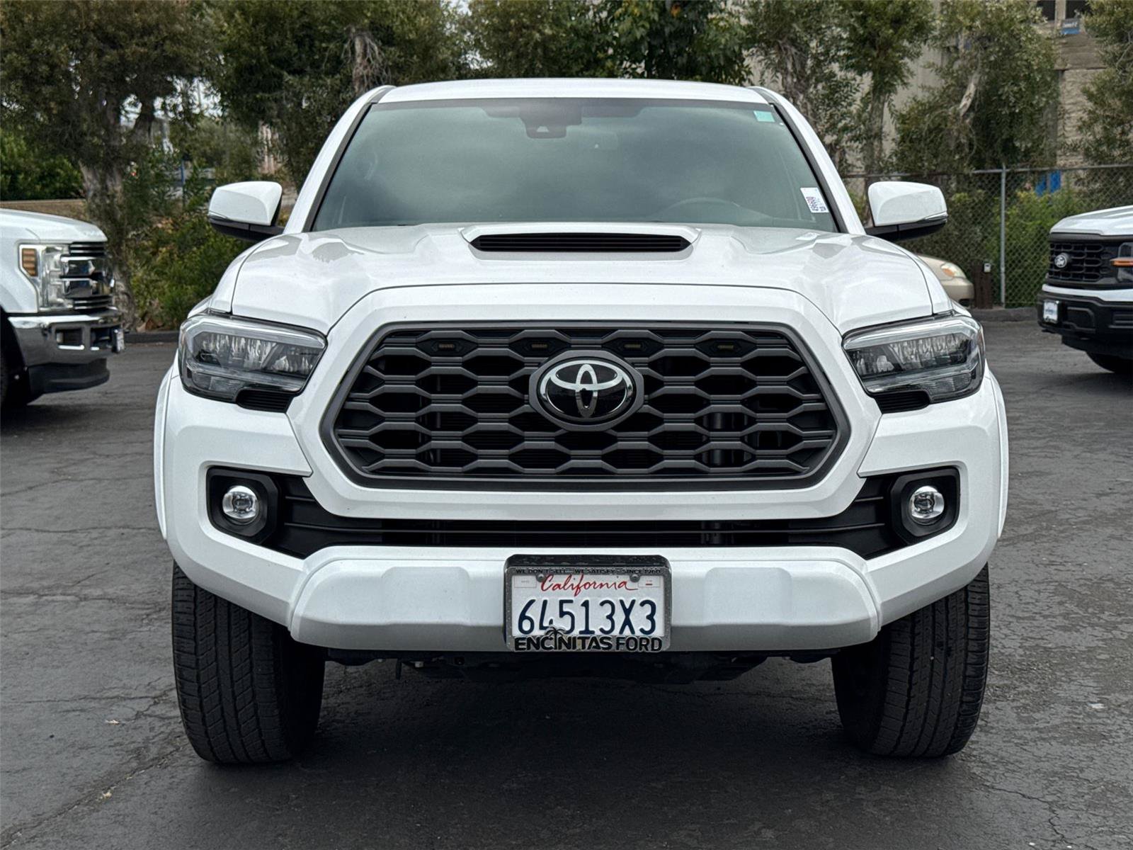Used 2023 Toyota Tacoma TRD Sport AWD/4WD image 5