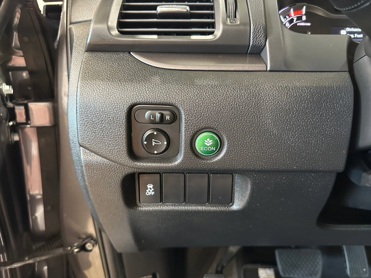 Used 2018 Honda Pilot EX-L image 23