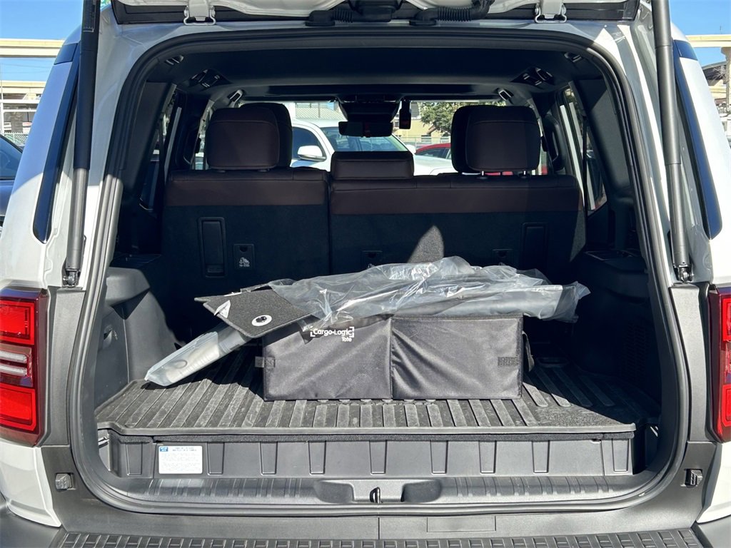 Used 2025 Toyota Land Cruiser image 15