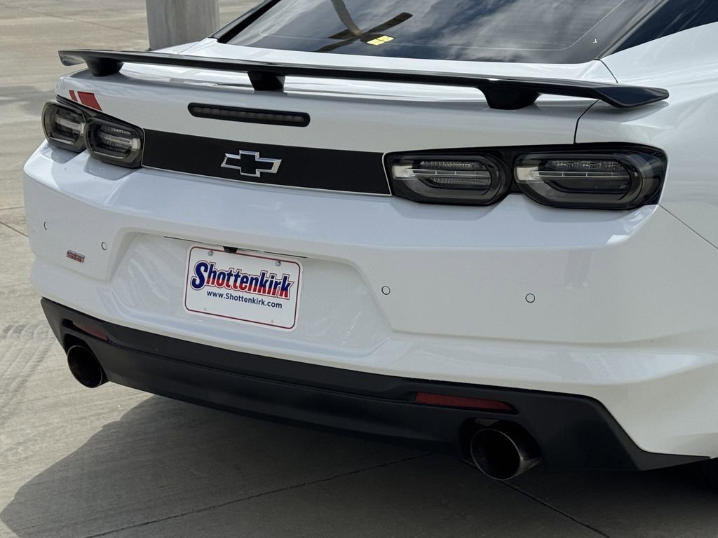 Used 2021 Chevrolet Camaro SS w/ Redline Edition RWD image 6