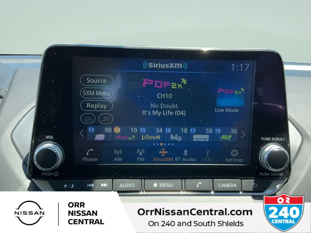 Used 2025 Nissan Sentra SV FWD image 22