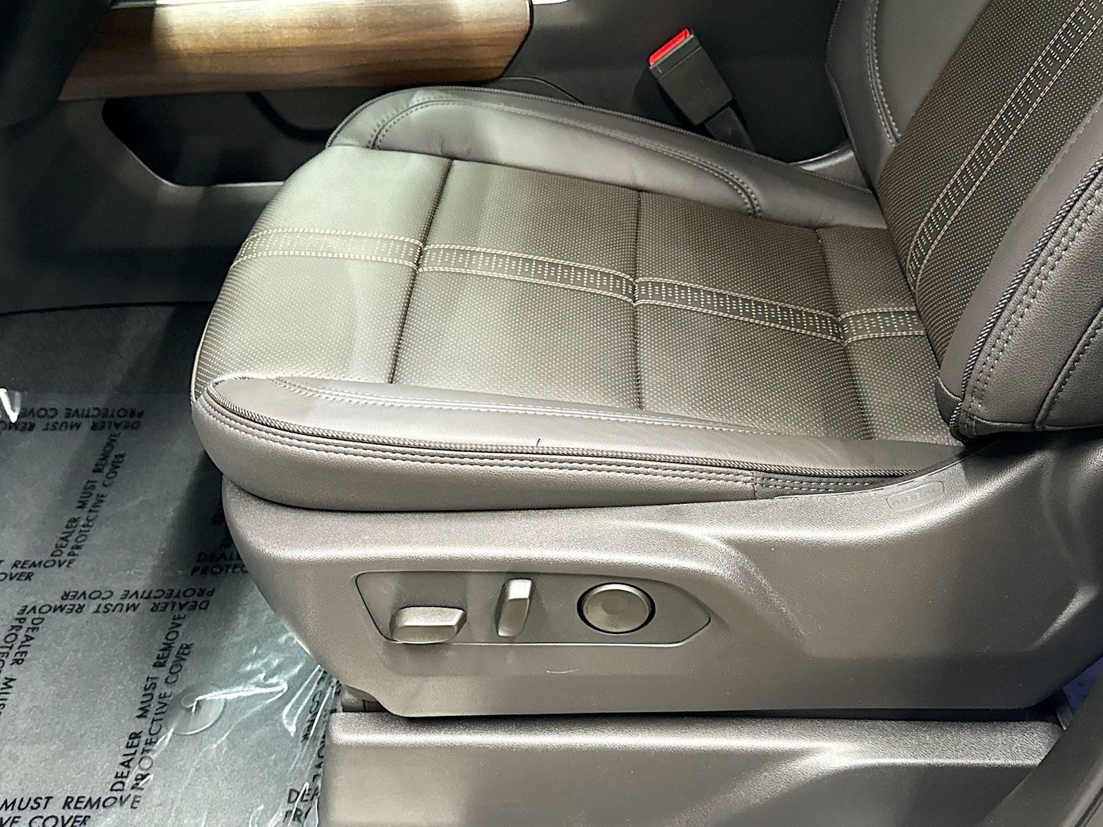 New 2026 Chevrolet Silverado 1500 High Country AWD/4WD image 23