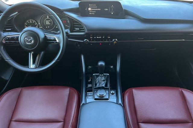 Certified 2025 MAZDA MAZDA3 Carbon image 14