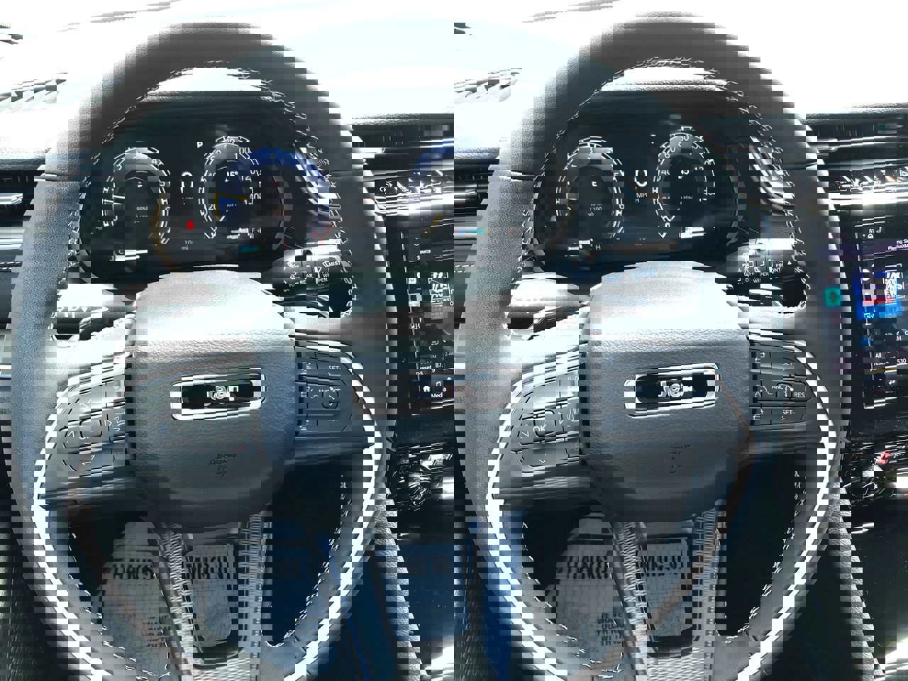 New 2026 Jeep Grand Cherokee Laredo image 24