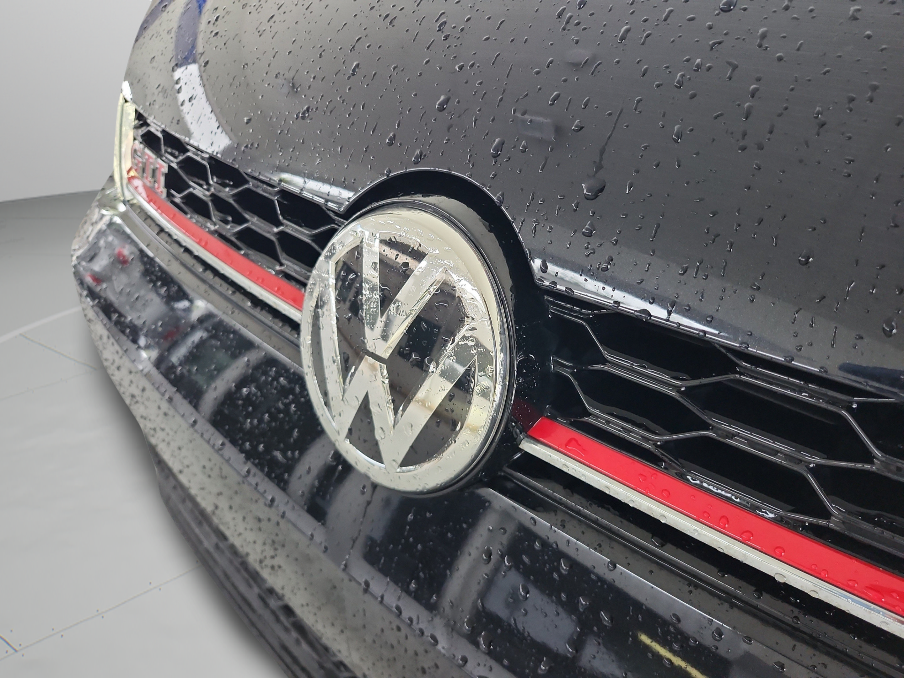 Used 2019 Volkswagen Golf 4-Door FWD image 31