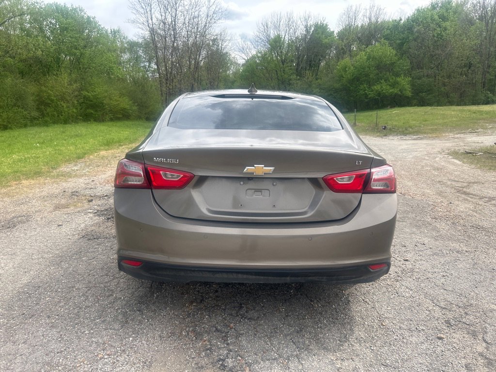 Used 2020 Chevrolet Malibu LT FWD image 4