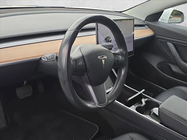 Used 2018 Tesla Model 3 Long Range image 9