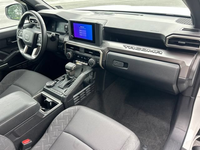 Certified 2024 Toyota Tacoma SR5 AWD/4WD image 43