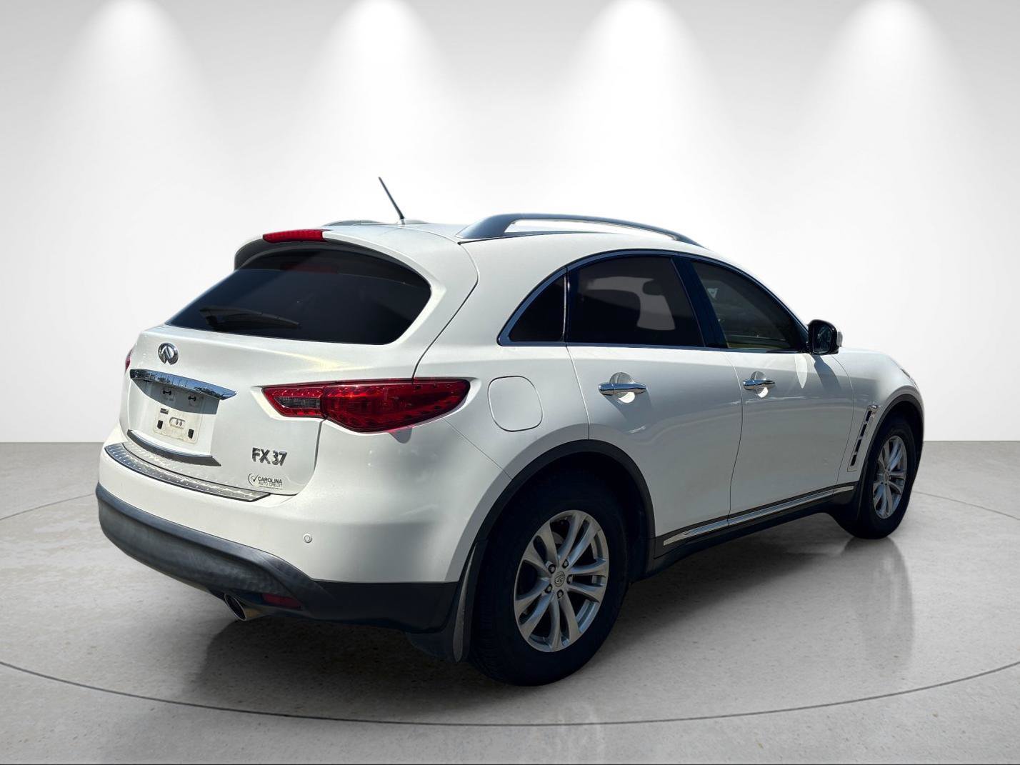 Used 2013 INFINITI FX37 AWD w/ Premium Pkg image 5