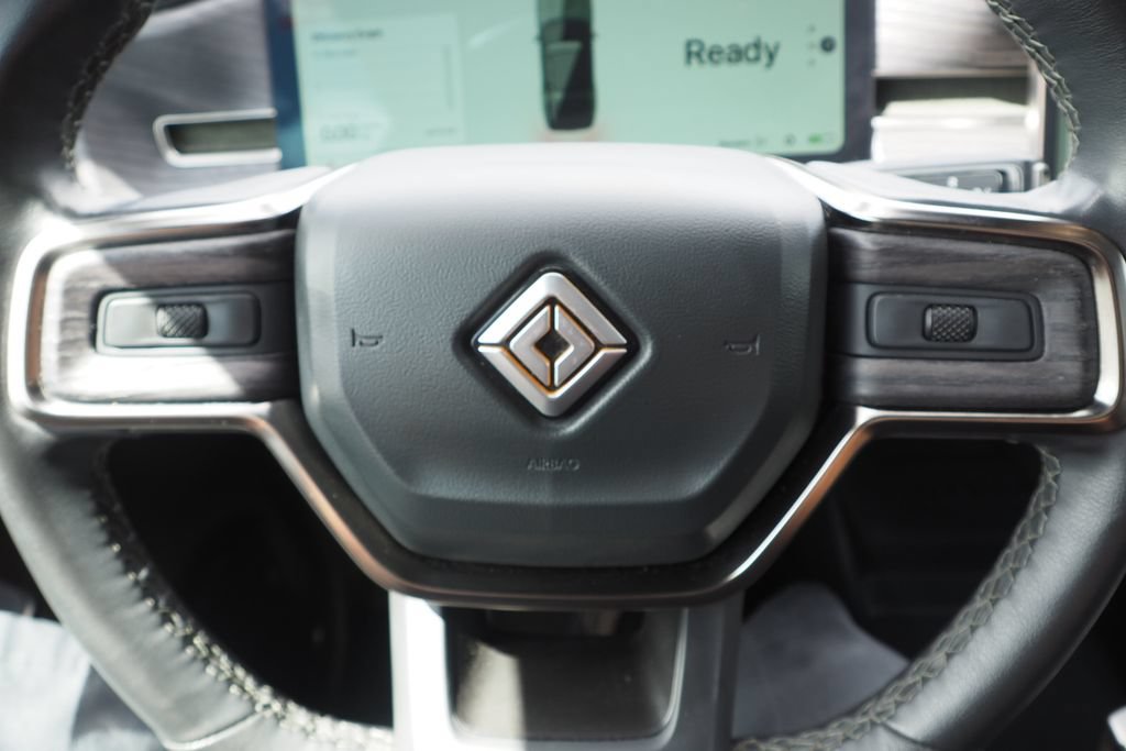 Used 2024 Rivian R1S Adventure Quad AWD/4WD image 31