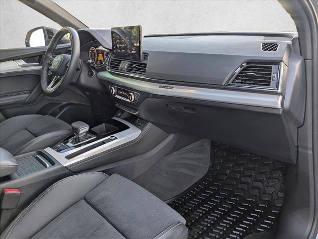 Used 2023 Audi Q5 e Prestige AWD/4WD image 20