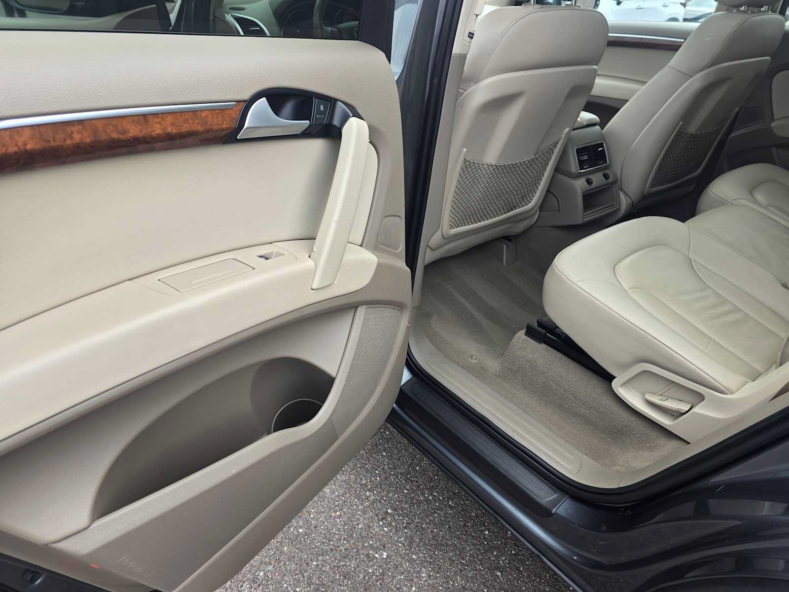 Used 2014 Audi Q7 3.0T Premium AWD/4WD image 18