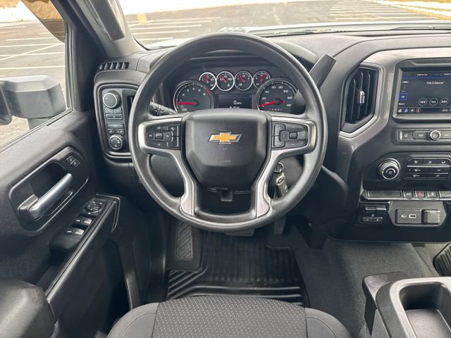 Used 2022 Chevrolet Silverado 2500 Custom w/ Gooseneck/5TH Wheel Package image 15