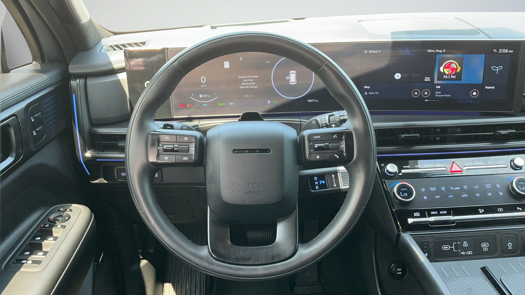Used 2024 Hyundai Santa Fe Calligraphy FWD image 8