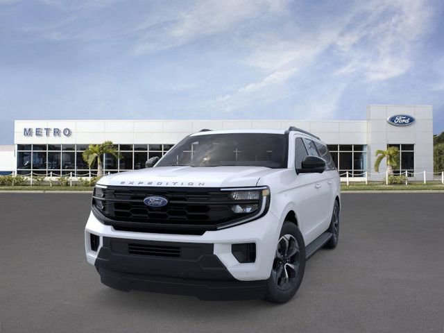 New 2026 Ford Expedition Max Active image 2