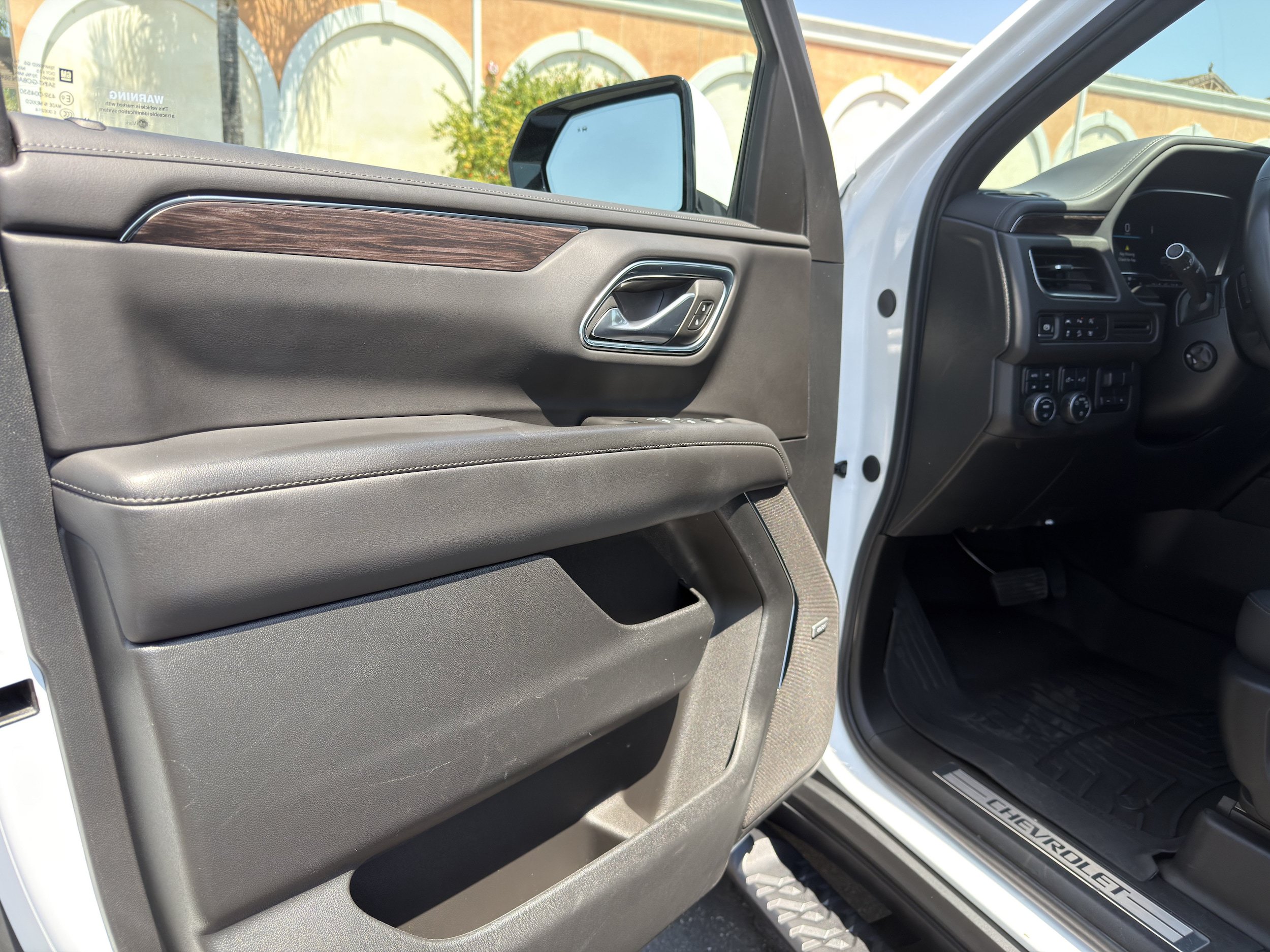 Used 2024 Chevrolet Tahoe Z71 w/ Z71 Off-Road Package AWD/4WD image 24