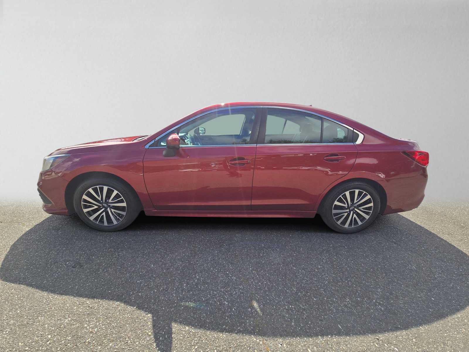 Used 2018 Subaru Legacy 2.5i Premium w/ Popular Package #1 AWD/4WD image 6