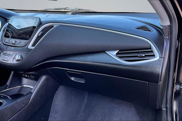 Used 2023 Chevrolet Malibu LT image 25