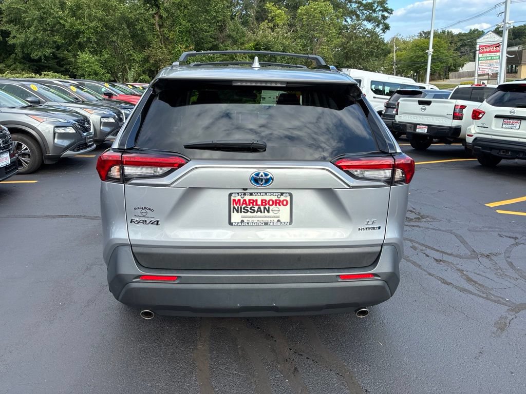 Used 2024 Toyota RAV4 LE AWD/4WD image 6