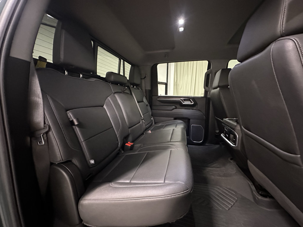 Certified 2025 Chevrolet Silverado 2500 LTZ w/ LTZ Convenience Package AWD/4WD image 18