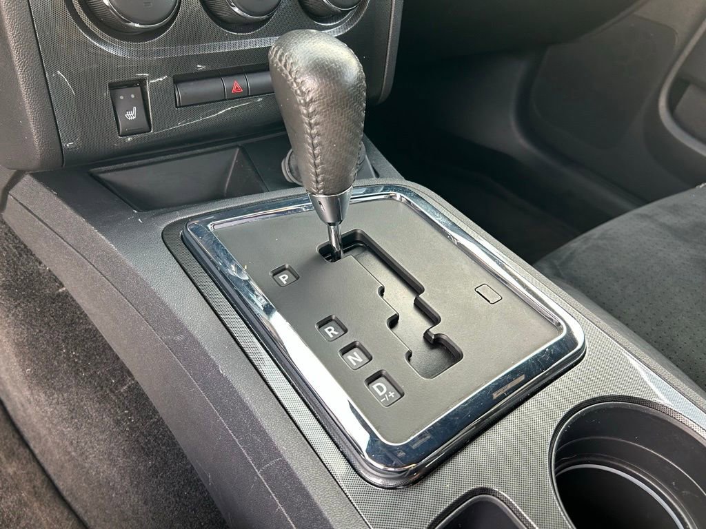 Used 2009 Dodge Challenger SRT8 w/ SRT Option Group II image 21