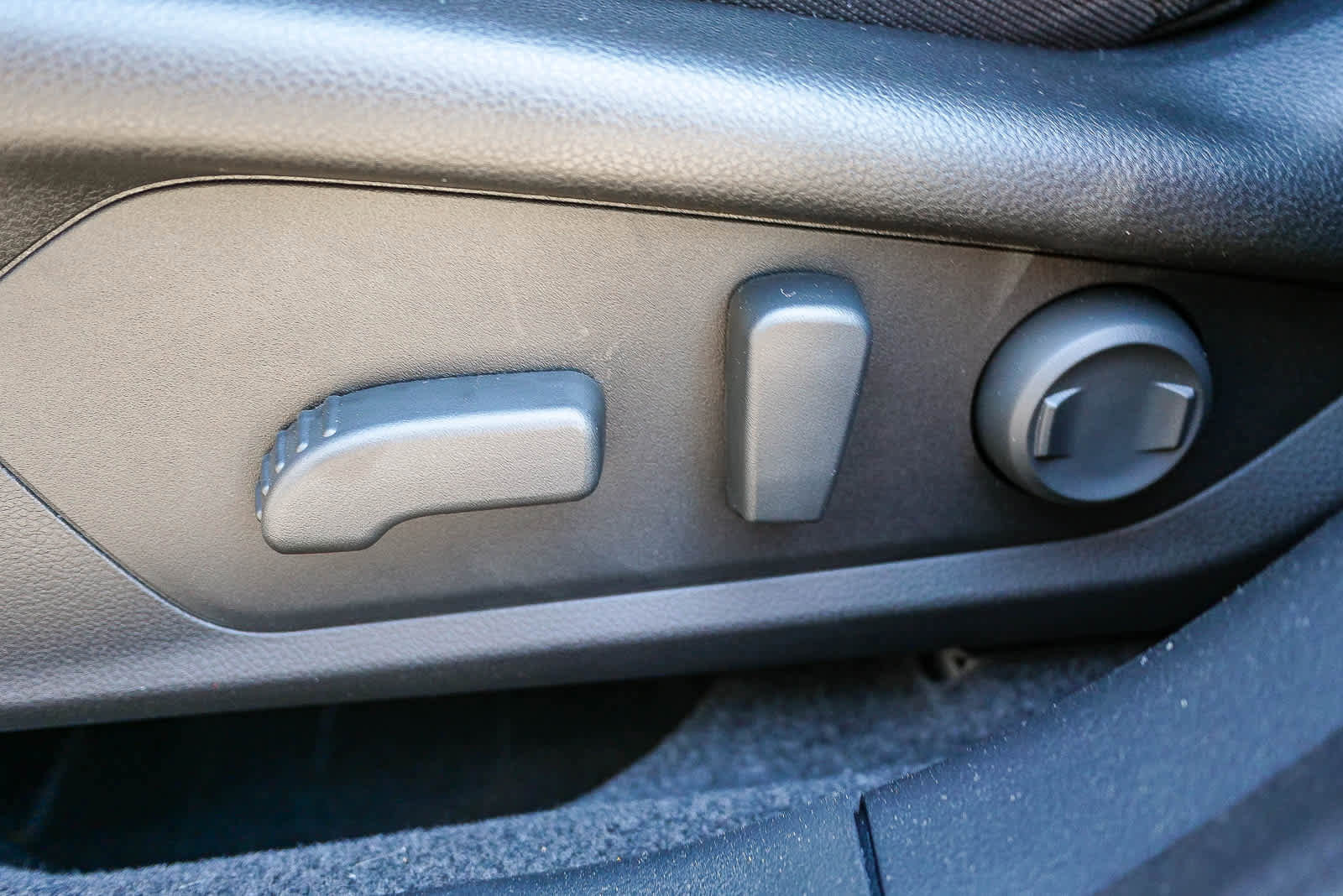 New 2026 Subaru Outback Premium image 23