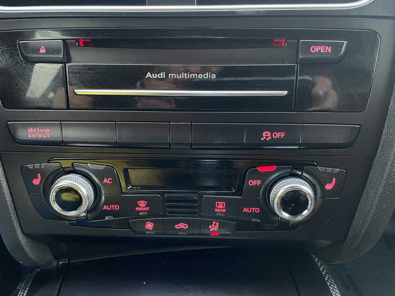 Used 2013 Audi S5 Premium Plus w/ Audi MMI Navigation Plus Pkg image 27