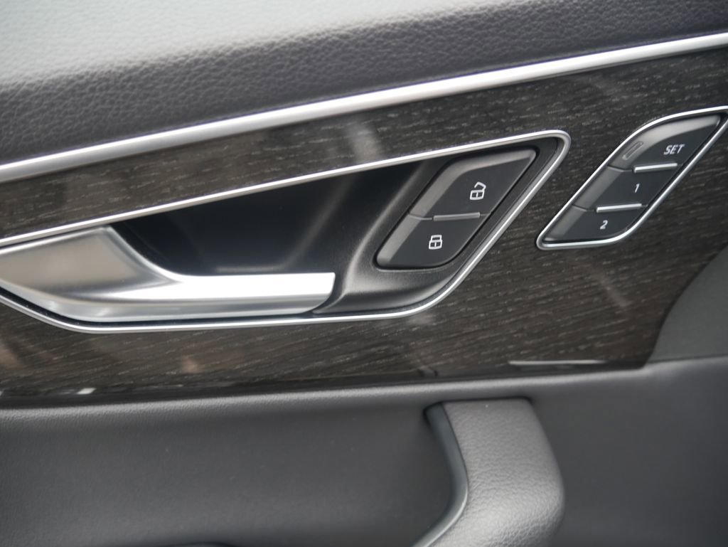 Certified 2022 Audi Q7 2.0T Premium w/ Convenience Package image 17