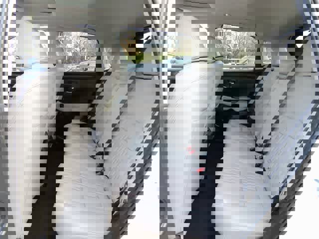 Used 2023 Honda HR-V EX-L image 13