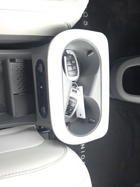 Used 2022 Hyundai Ioniq 5 SEL image 18