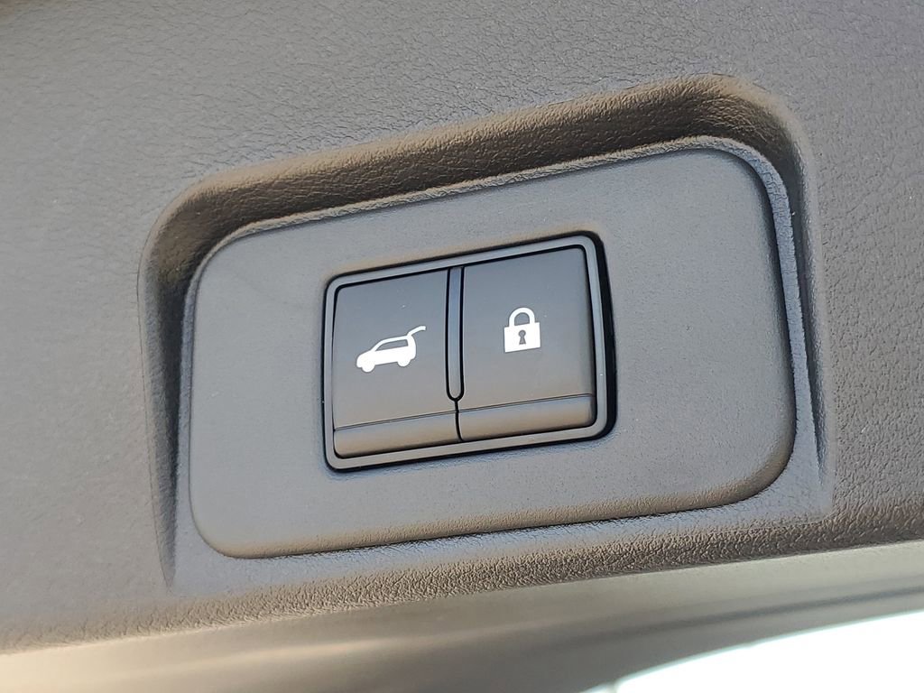 New 2026 Nissan Rogue SV image 8