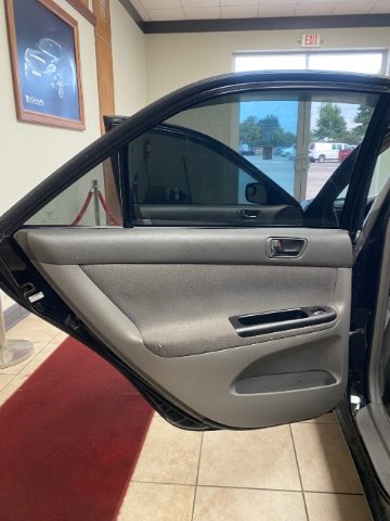 Used 2006 Toyota Camry LE FWD image 5