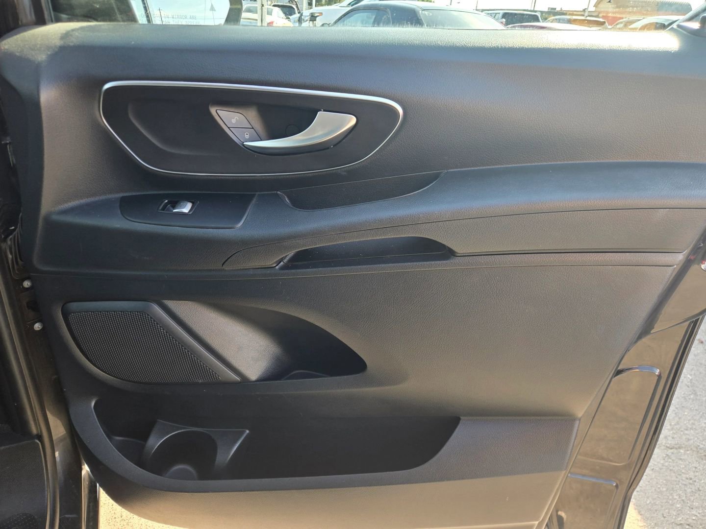 Used 2018 Mercedes-Benz Metris Passenger image 15