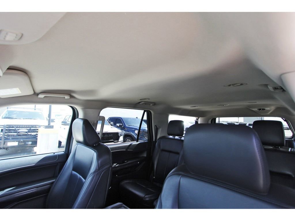Used 2024 Ford Expedition Max XLT RWD image 28