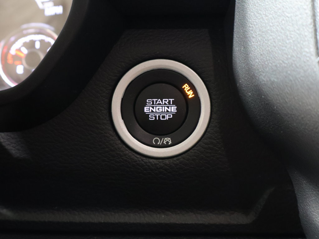 Used 2023 RAM 1500 Laramie AWD/4WD image 29