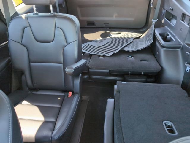 Used 2025 Kia Telluride S image 26