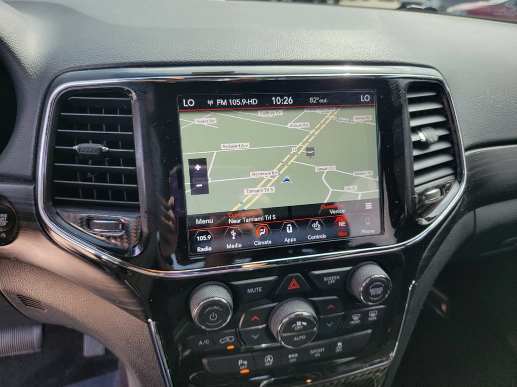 Used 2019 Jeep Grand Cherokee Laredo w/ Laredo X Package RWD image 20