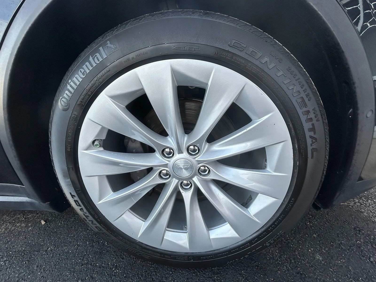 Used 2016 Tesla Model X 90D AWD/4WD image 25