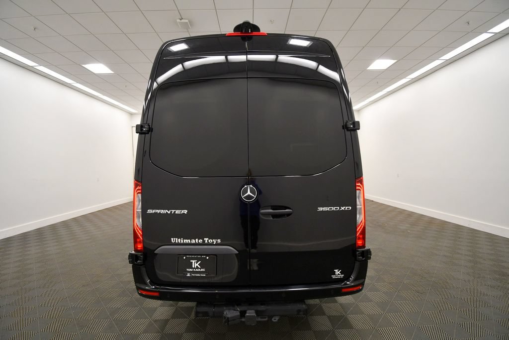 Used 2021 Mercedes-Benz Sprinter 3500 image 7