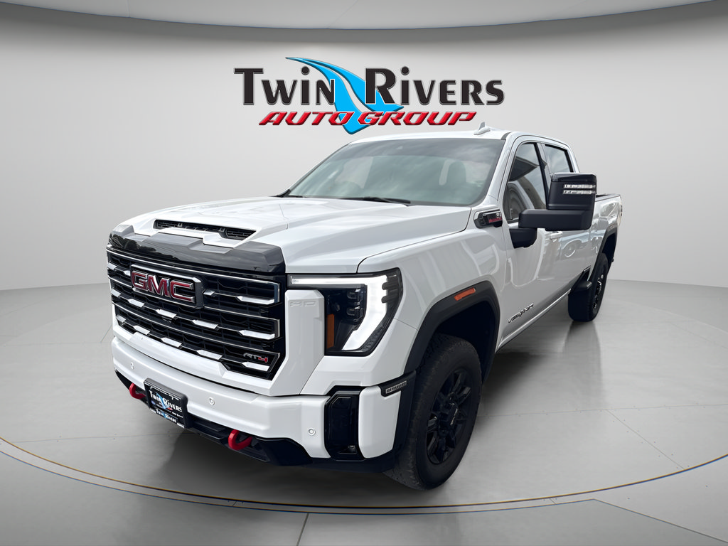 Used 2025 GMC Sierra 2500 AT4
