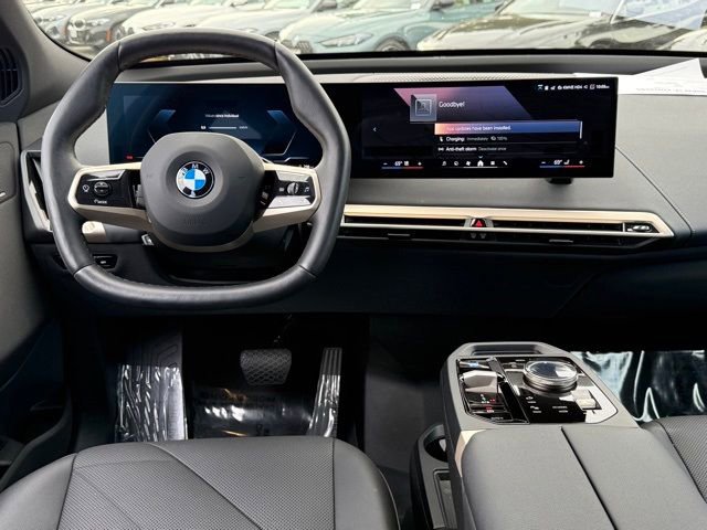 Used 2026 BMW iX xDrive45 image 31