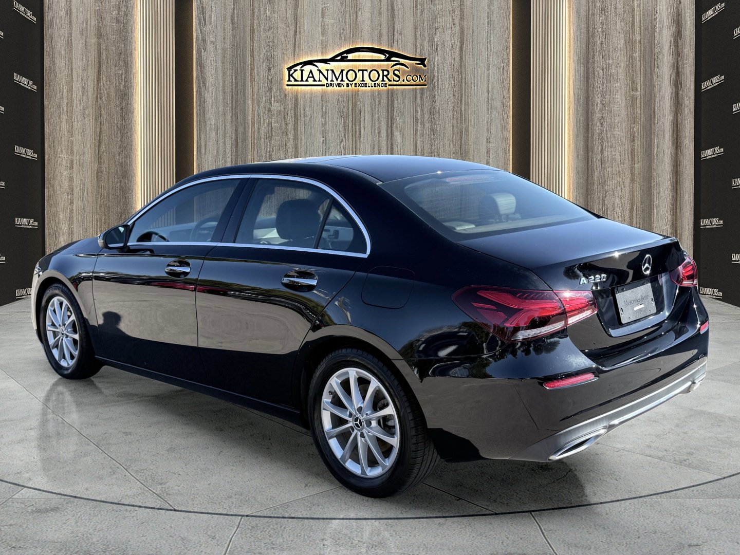 Used 2021 Mercedes-Benz A 220 image 5